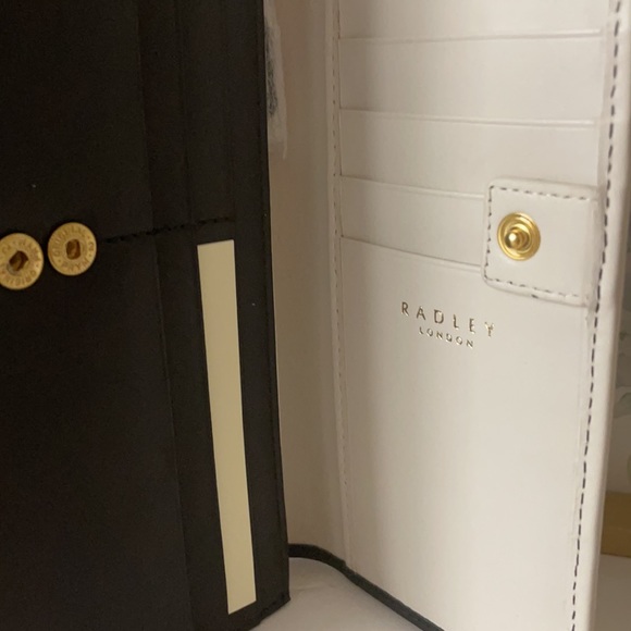 RADLEY LONDON Bags Radley London Home For Holidays Flapover Leather